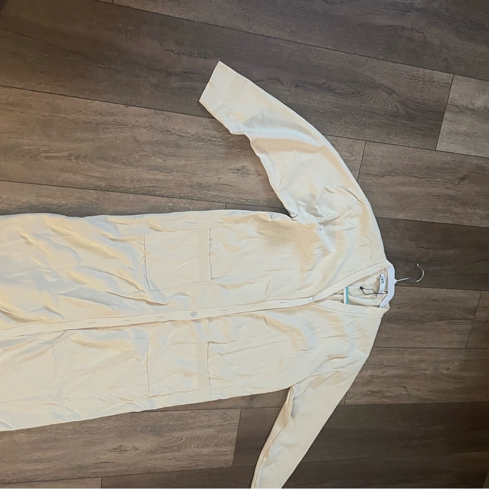 Zara Cream Knit Top - Picture 1 of 3
